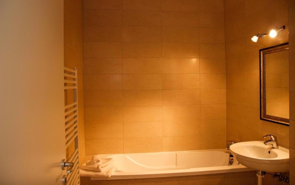 Apartament Safir Braşov Extérieur photo